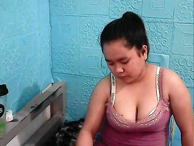 ShailaJeen webcam