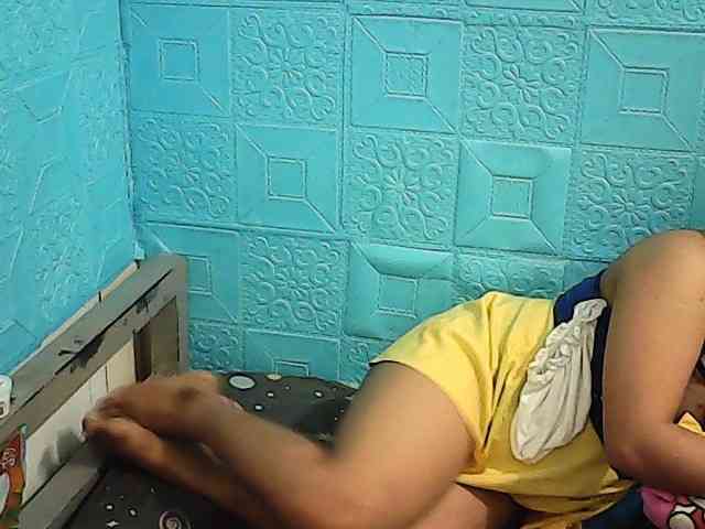 ShailaJeen webcam