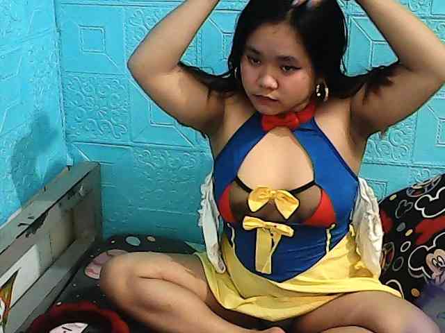 ShailaJeen webcam