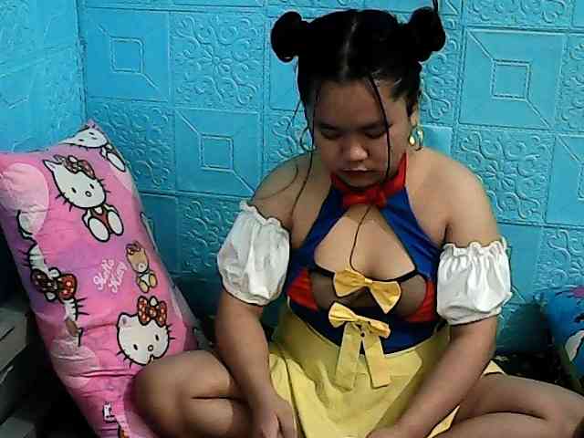 ShailaJeen webcam