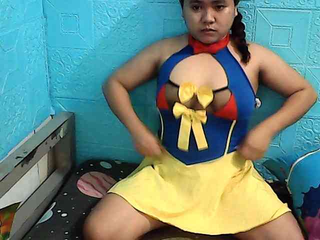 ShailaJeen webcam