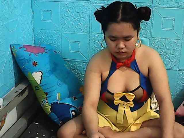 ShailaJeen webcam