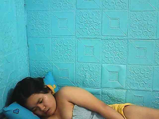 ShailaJeen webcam