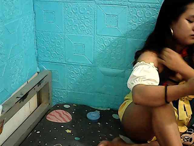 ShailaJeen webcam