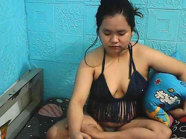 ShailaJeen webcam