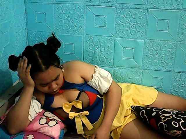 ShailaJeen webcam