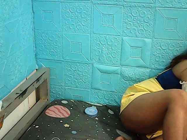 ShailaJeen webcam