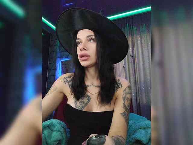 deva_maria webcam