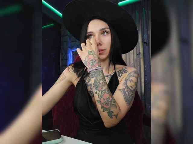 deva_maria webcam
