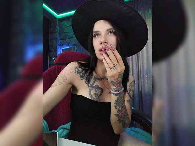 deva_maria webcam