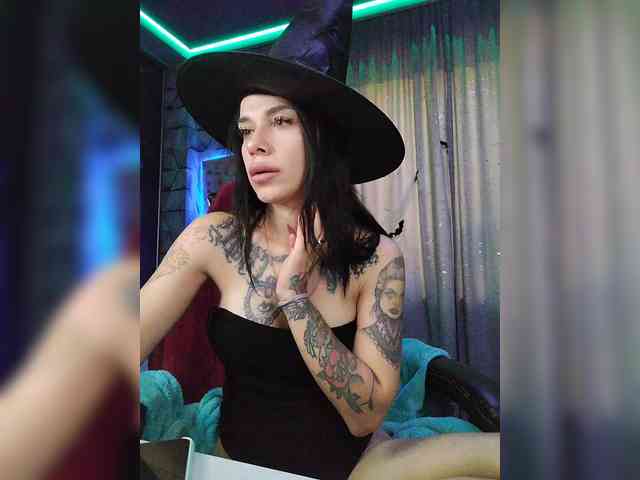 deva_maria webcam