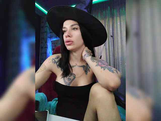deva_maria webcam