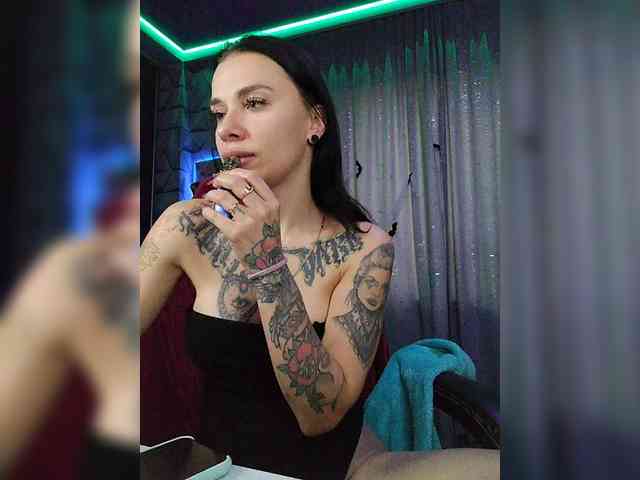 deva_maria webcam
