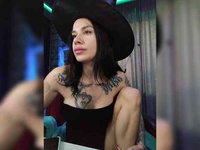deva_maria webcam