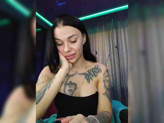 deva_maria webcam