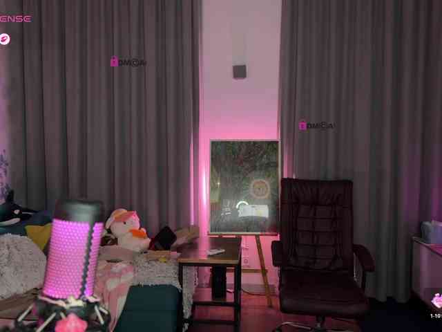 LissaSkarlet webcam