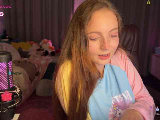 LissaSkarlet webcam