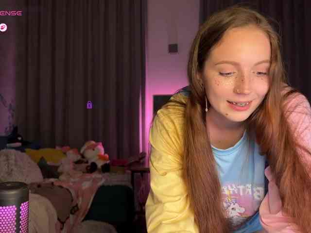 LissaSkarlet webcam