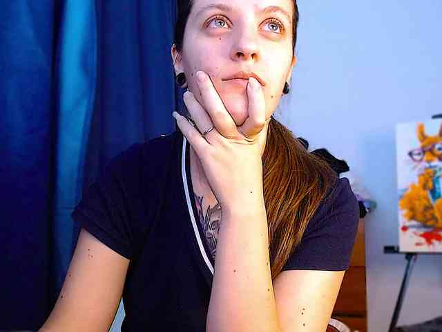 ann-mikele webcam