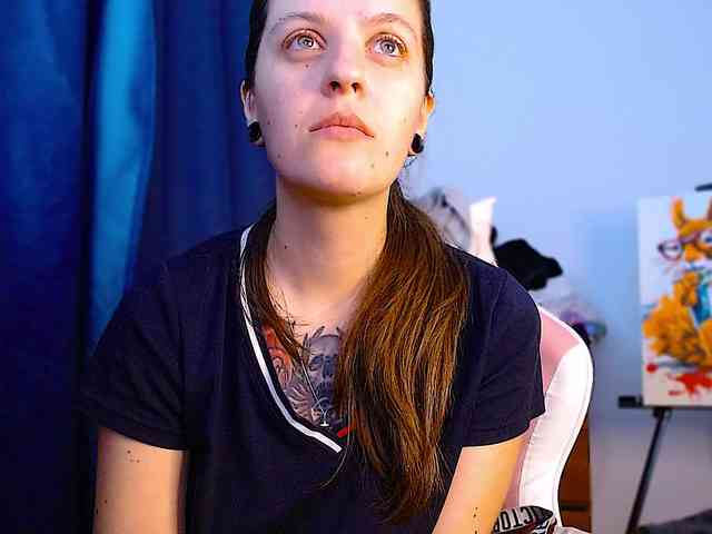 ann-mikele webcam