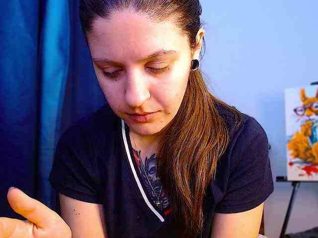 ann-mikele webcam
