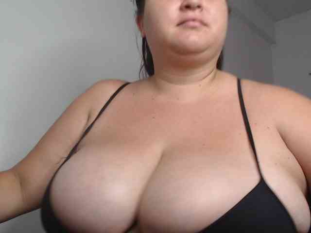 amberth-dirty webcam