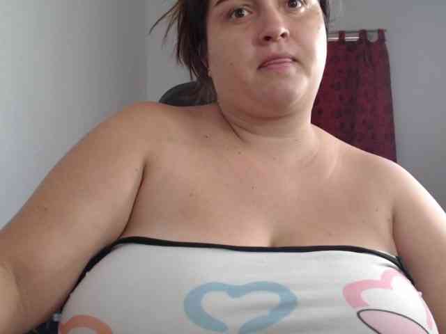 amberth-dirty webcam