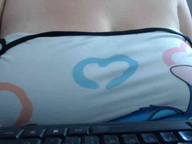 amberth-dirty webcam