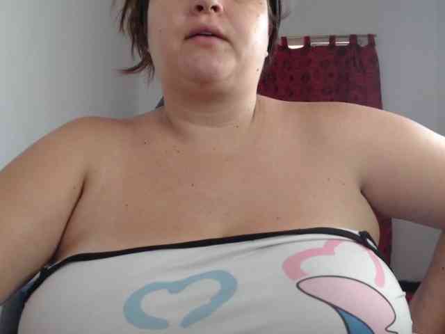 amberth-dirty webcam