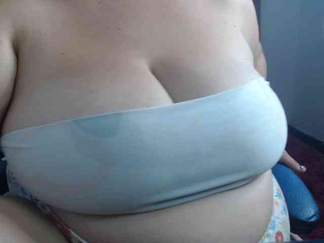 amberth-dirty webcam