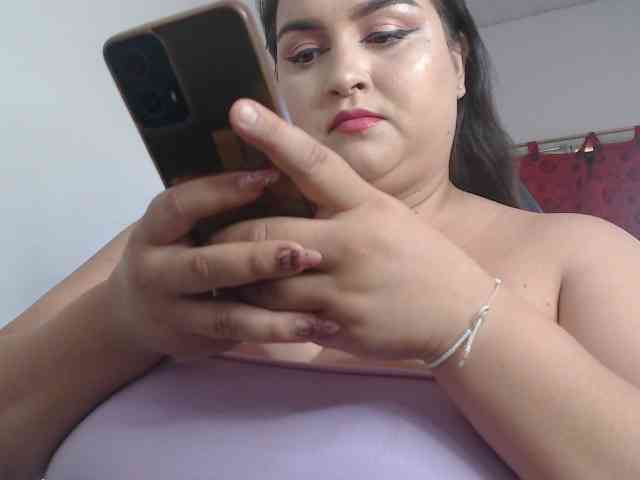 amberth-dirty webcam