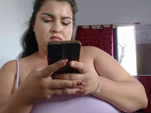 amberth-dirty webcam