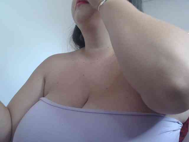 amberth-dirty webcam