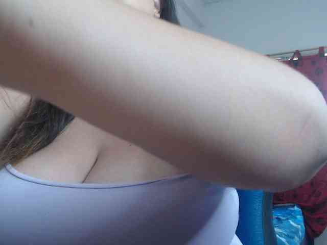 amberth-dirty webcam