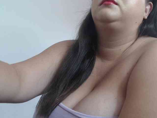 amberth-dirty webcam