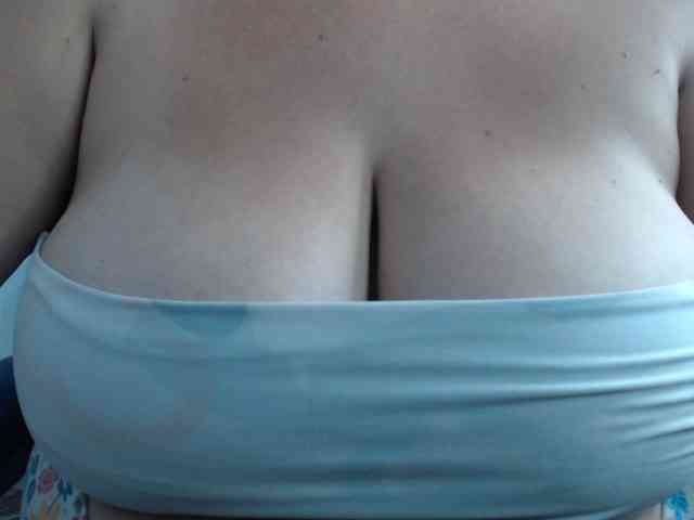 amberth-dirty webcam
