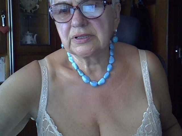 SweetCherry00 webcam