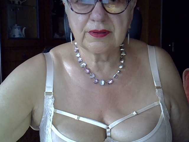 SweetCherry00 webcam