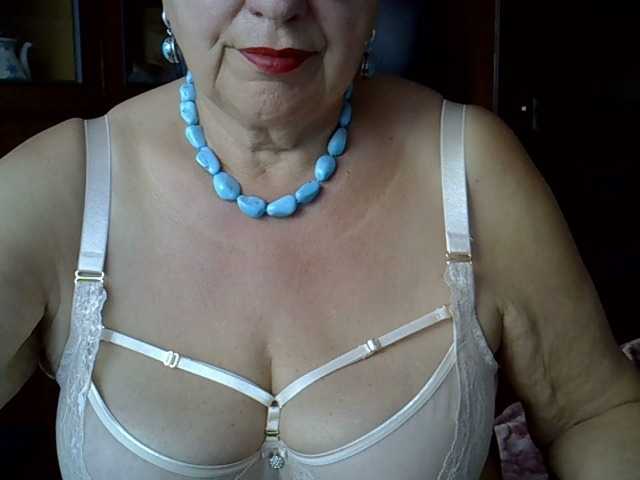 SweetCherry00 webcam