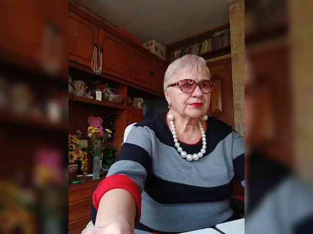 SweetCherry00 webcam