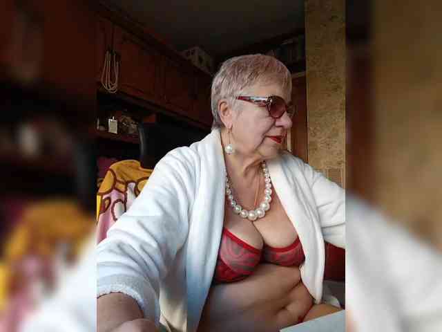 SweetCherry00 webcam