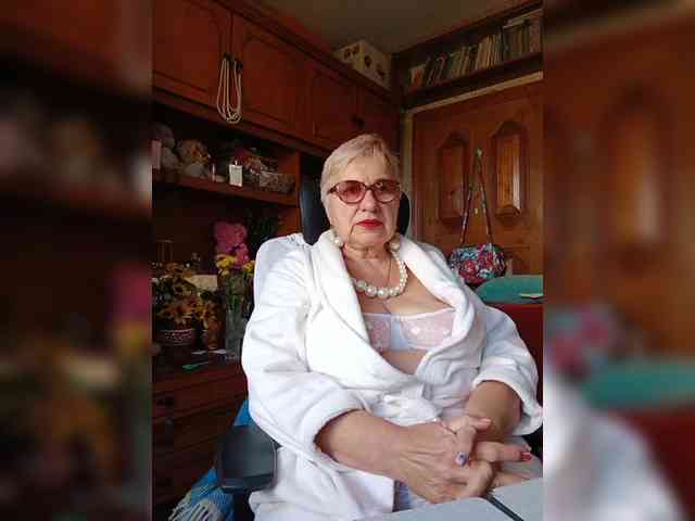 SweetCherry00 webcam