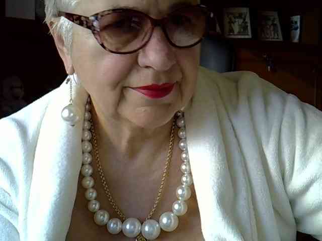 SweetCherry00 webcam