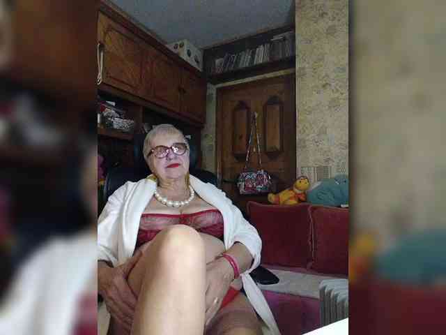 SweetCherry00 webcam