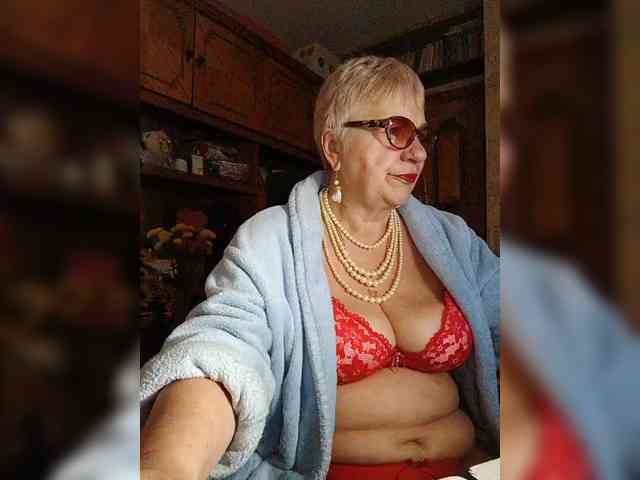 SweetCherry00 webcam