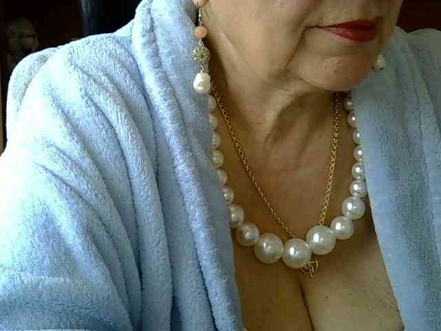 SweetCherry00 webcam