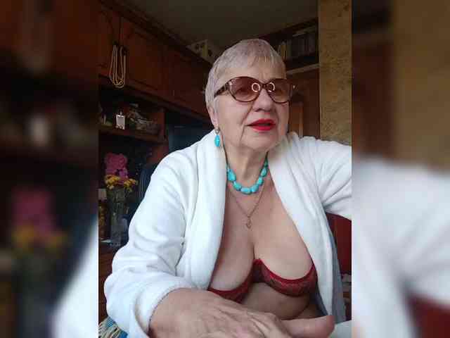 SweetCherry00 webcam