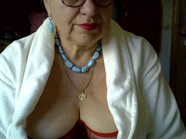 SweetCherry00 webcam