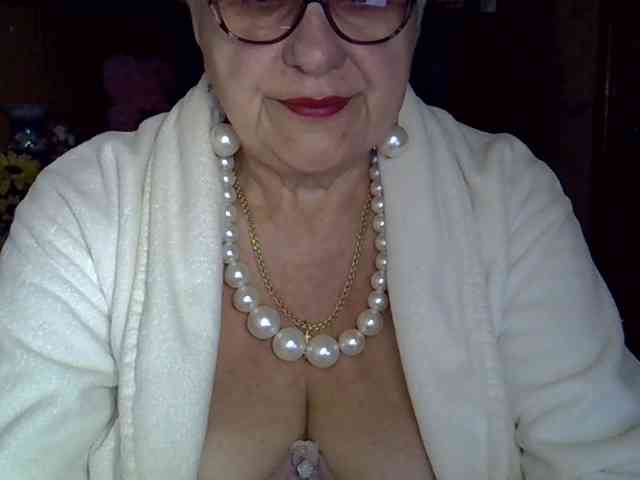 SweetCherry00 webcam