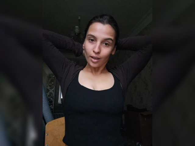 Accedi alla chat con il nickname Love_Crew Love_Crew